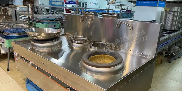 學校食堂使用商用電磁爐-大功率使用更方便（宇杰廚具）